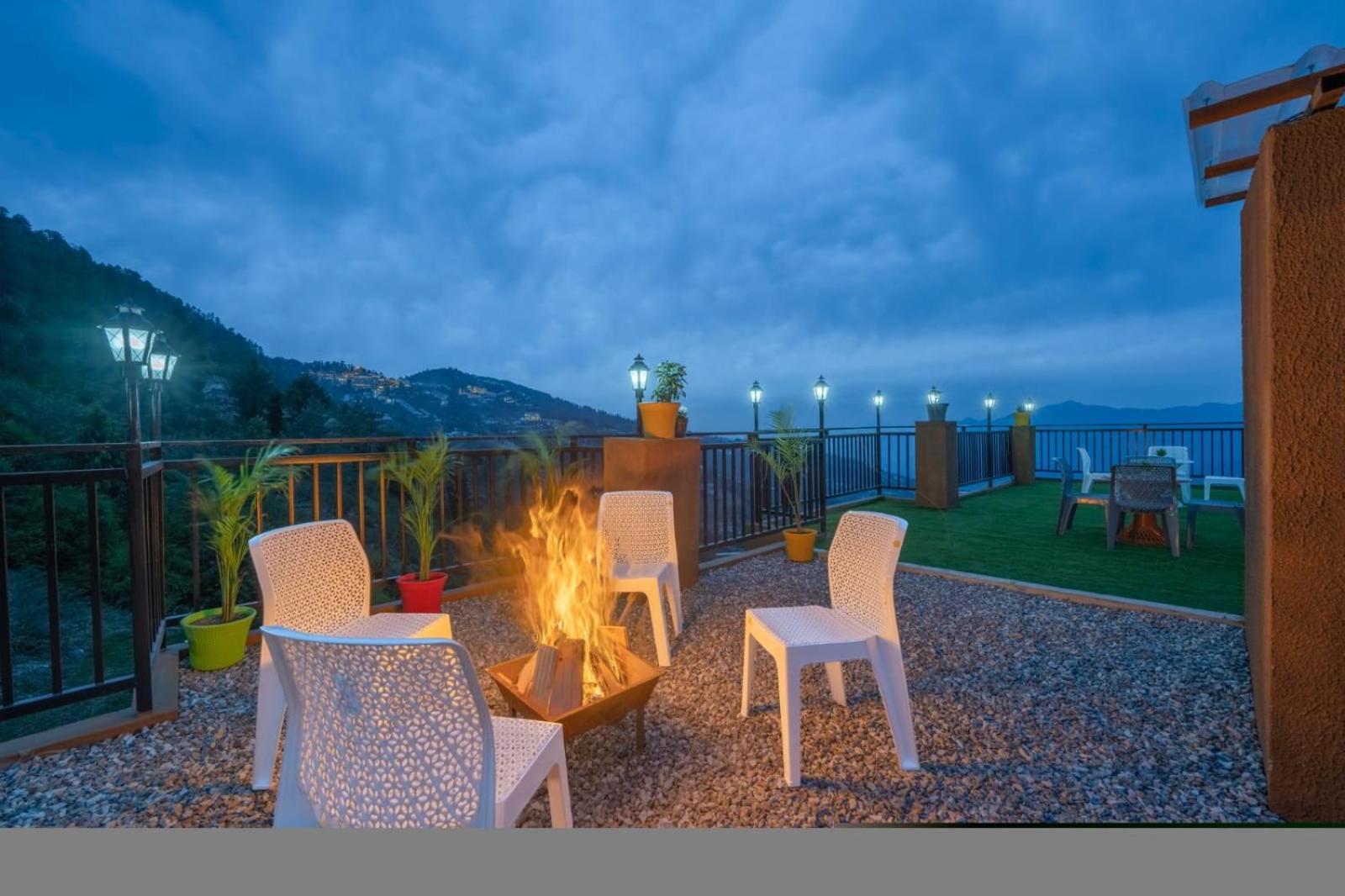 The Countryside Retreat I Vacations I Conference I Mice I Family Events I Open Air Terrace I Sky Bonfire I Kufri By Exotic Stays Simlá Kültér fotó